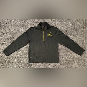 Nike Team Iowa Hawkeyes NikeFit Therma Men’s Small Black 1/4 Zip Pullover - EUC!